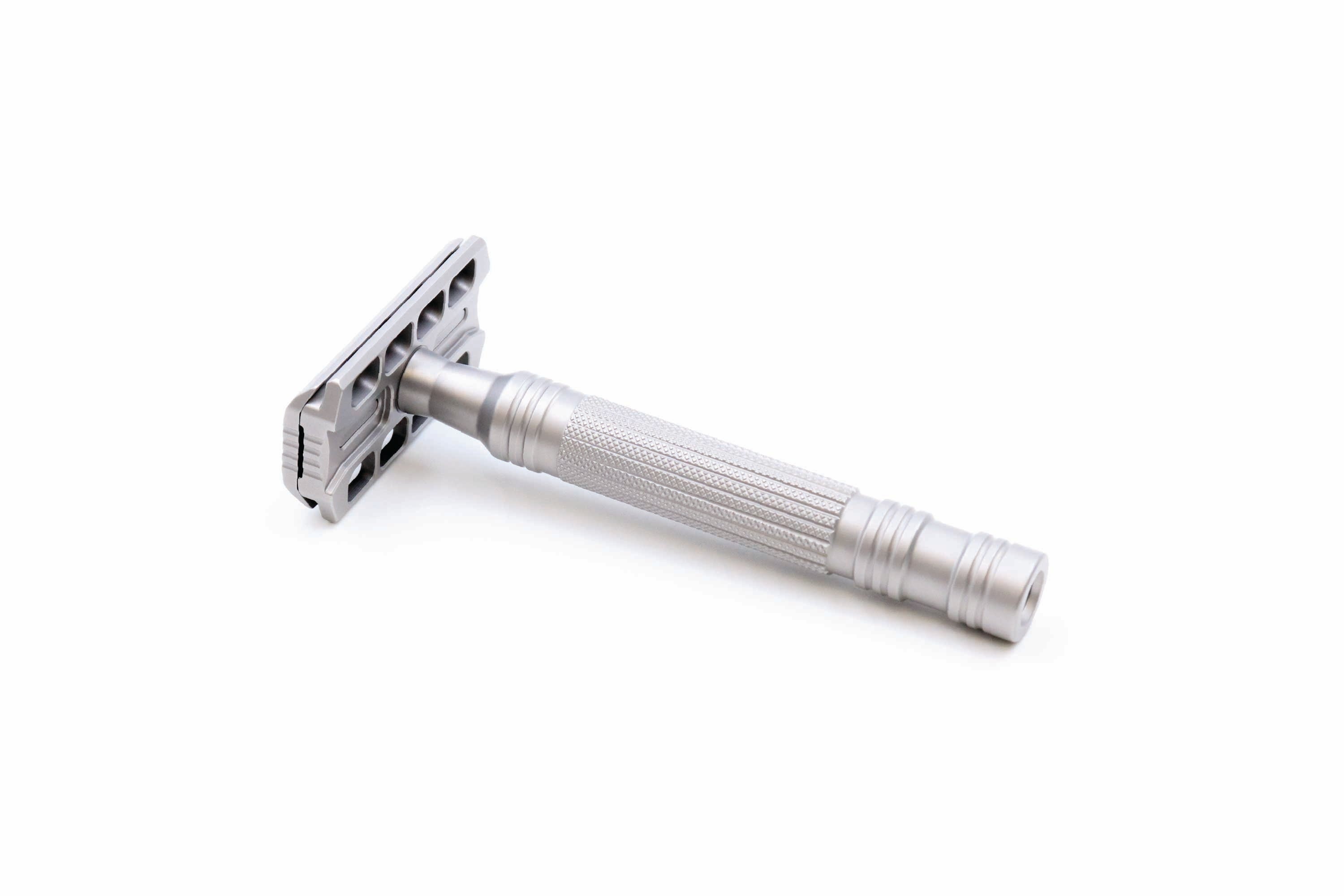 The Bison Safety Razor - Stainless Steel
