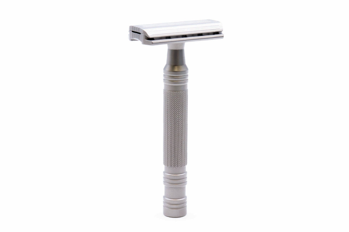 The Bison Safety Razor - Stainless Steel
